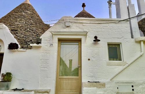 The Trulli of Alberobello House | Antico Trullo Pasubio