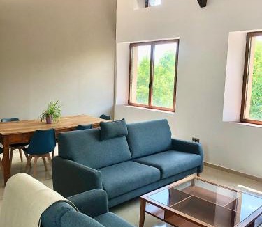 Solsona Apartment | Antiga Biblioteca