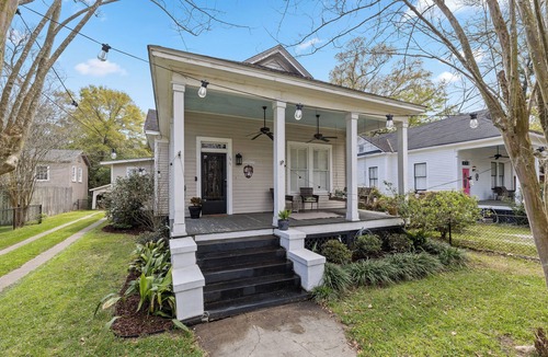 Leinkauf House | Antique charm! Spacious home in heart of Midtown