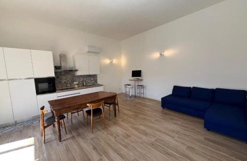 Bulzi Apartment | Antoni House