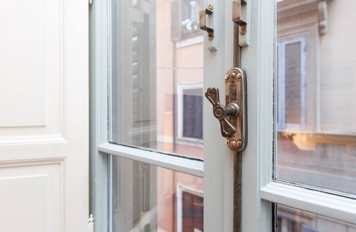 Rione IV Campo Marzio Apartment | "AntoniaHome" Elegant Apt steps from Spanish steps - Walk Everywhere