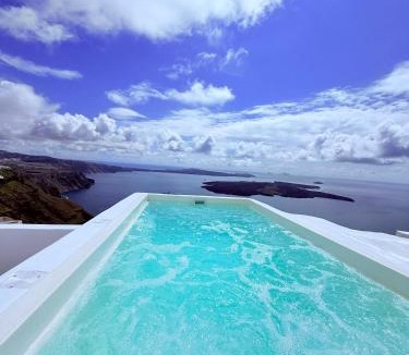 Imerovigli Villa | Antrum Cave Villa