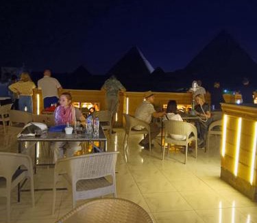 Al Haram House | Anubis pyramids inn
