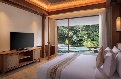 Sayan Hotel | ANUMANA DE SUITE