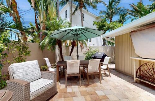 Ringling Estates House | Anything Is Possible