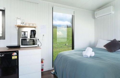Kawaha Point House | Aorangi Peak Cabins 2 by Tiny Away