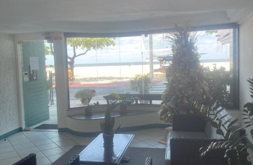 Barra Sul Apartment | Apê de fundos em condo beira mar com garagem e Wi-Fi