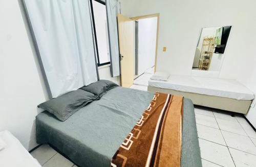Sobral Apartment | ap 2 quartos com ar e garagem bairro derby