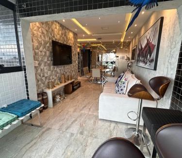 Marco Apartment | Ap 3 Q executivo e funcional wi-fi e estacionamento lazer e trabalho