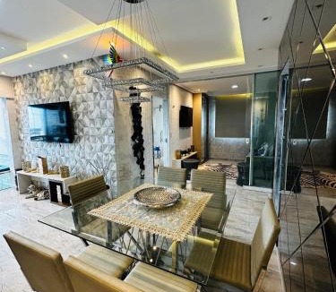 Marco Apartment | Ap 3 Q executivo e funcional wi-fi e estacionamento lazer e trabalho