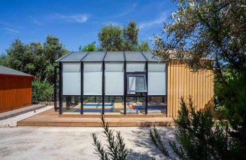 Asprogerakata Villa | Apanema Mindfulness Villas Resort with Fast WiFi, Pool, Sauna, Massage