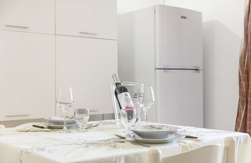 Paduledda Apartment | Apartment with Air Conditioning, Terrace and Sea View; Parking available
