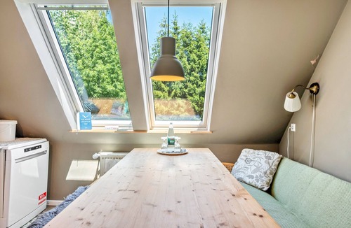 Eisenbach Apartment | Apartment 'Froschkönig' with Shared Garden and Wi-Fi
