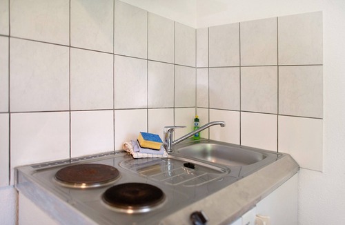Feldberger Seenlandschaft Apartment | Apartment 'Appartement 2' with Shared Terrace and Wi-Fi