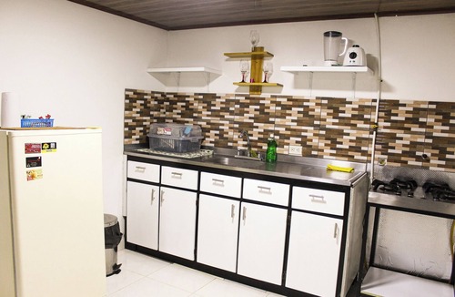 Dosquebradas Apartment | Apartaestudio Central con Vista a la Naturaleza