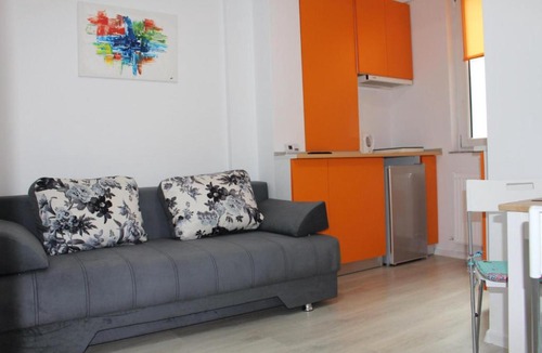 Mamaia-Sat Apartment | Apartament Alezzi
