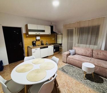 Gherla Apartment | Apartament Cozy