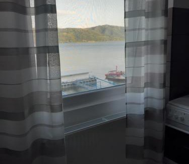 Orsova Apartment | Apartament Edy