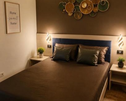 Saturn Apartment | Apartament Gul Mona Saturn