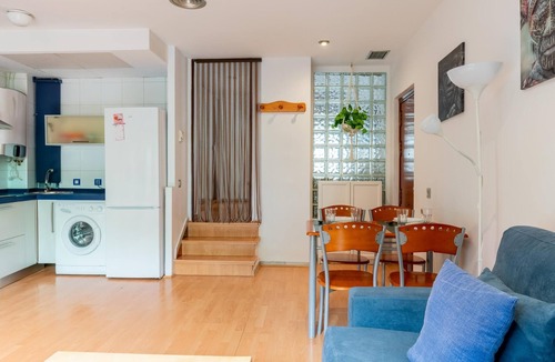 Doctor Barraquer-Grupo Renfe-Policlinico Apartment | Apartament Holi-Rent Esperanza