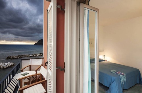 Sant'Angelo Apartment | Apartament Levante - Residence Le Pleiadi Sant'Angelo