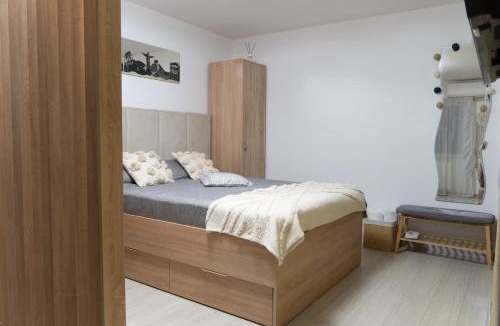 Brad Apartment | Apartament Lucas