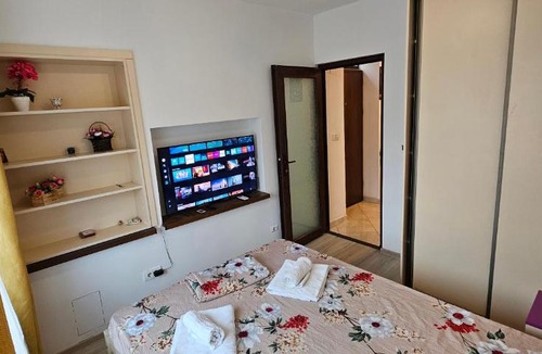 Old Town Apartment | Apartament Plaja NEVERSEA centru CONSTANTA