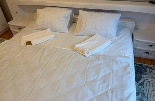 Roman Apartment | Apartament S 22