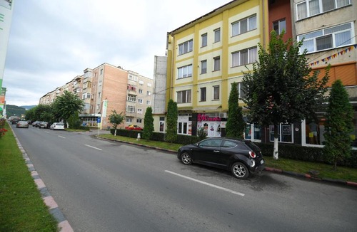 Hateg Apartment | Apartament TRIDENT 2