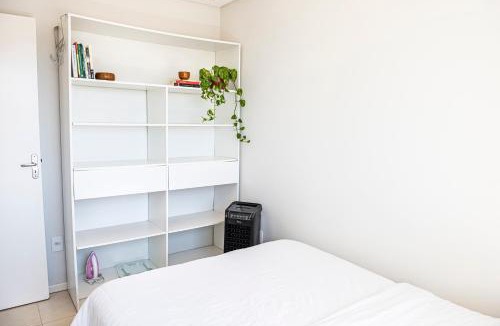 Vila Nova Apartment | Apartamento a 500m da Praia com Vista do Mar, Ar-Condicionado, Churrasqueira, Rede de Descanso e Cozinha Completa