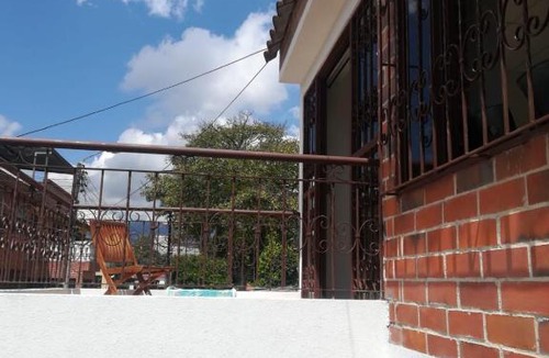 Ibague Apartment | Apartamento amoblado con balcón en Ibagué