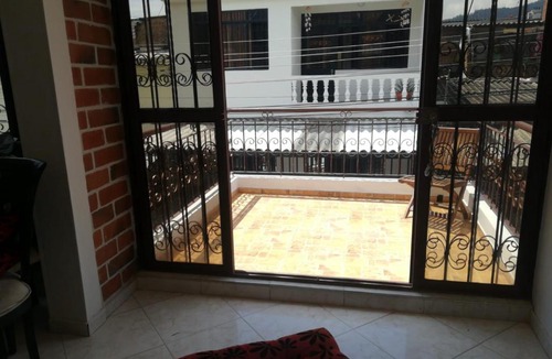 Ibague Apartment | Apartamento amoblado con balcón en Ibagué