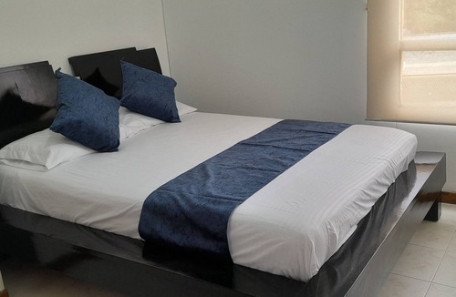 Patio Bonito Apartment | Apartamento Amoblado dos alcobas Poblado Patio bonito 70 mt 3128518111