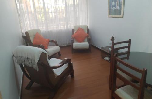 Duitama Apartment | Apartamento Amoblado, Duitama calle 11 No 37A-62 primer piso