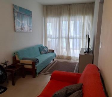 Praia dos Sonhos Apartment | Apartamento, ampla sacada com vista para o mar!