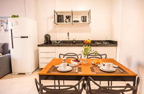 Vila Nova Apartment | Apartamento com Café no 1º Dia, Kit Fondue e Aquecedor no Quarto a 300m da Praia para Casais