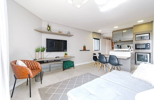 Centro Apartment | Apartamento com Varanda e Ar no Centro de Blumenau