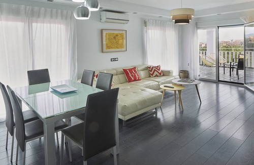 Granada City Center Apartment | Apartamento con Terraza, Preciosas Vistas, Parking