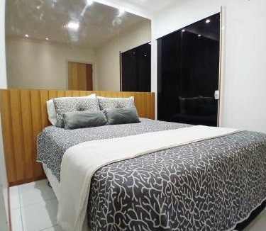 Divino Espirito Santo Apartment | Apartamento de 3QTS a 1200m da Praia de Itapuã