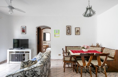 Enseada Apartment | Apartamento em Guarujá 350 da Praia da Enseada proximo ao aquário