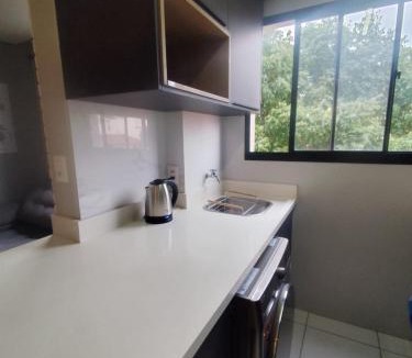 Tingui Apartment | Apartamento inteiro - Confortável e ótima localização