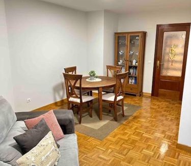 San Lazaro y Otero Apartment | Apartamento Oviedo Fuente Pelayo