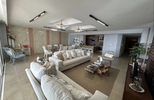 Villas Del Mar Apartment | Apartamento Premium en Marbella