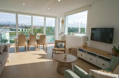 Suances Apartment | Apartamento Sunset con vistas Playa de Los Locos