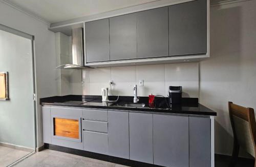 Alto Ribeirao Leste Apartment | Apartamento top proximo ao aeroporto e praias do sul da ilha