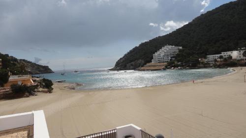 Cala Llonga Apartment | Apartamentos Cala Llonga