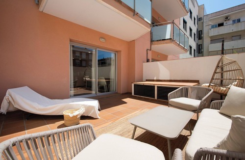 Castelldefels Apartment | Apartamentos CENTRIC