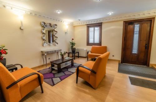 Santo Domingo de Silos Apartment | Apartamentos & casas rurales Santo Domingo de Silos