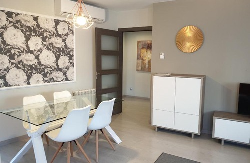 Lleida Apartment | Apartamentos Real Lleida