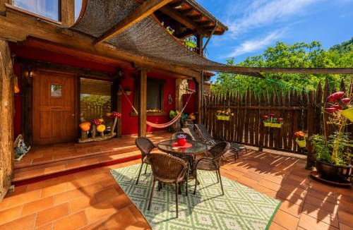 Camaleno House | Apartamentos Rurales & Spa La Bárcena